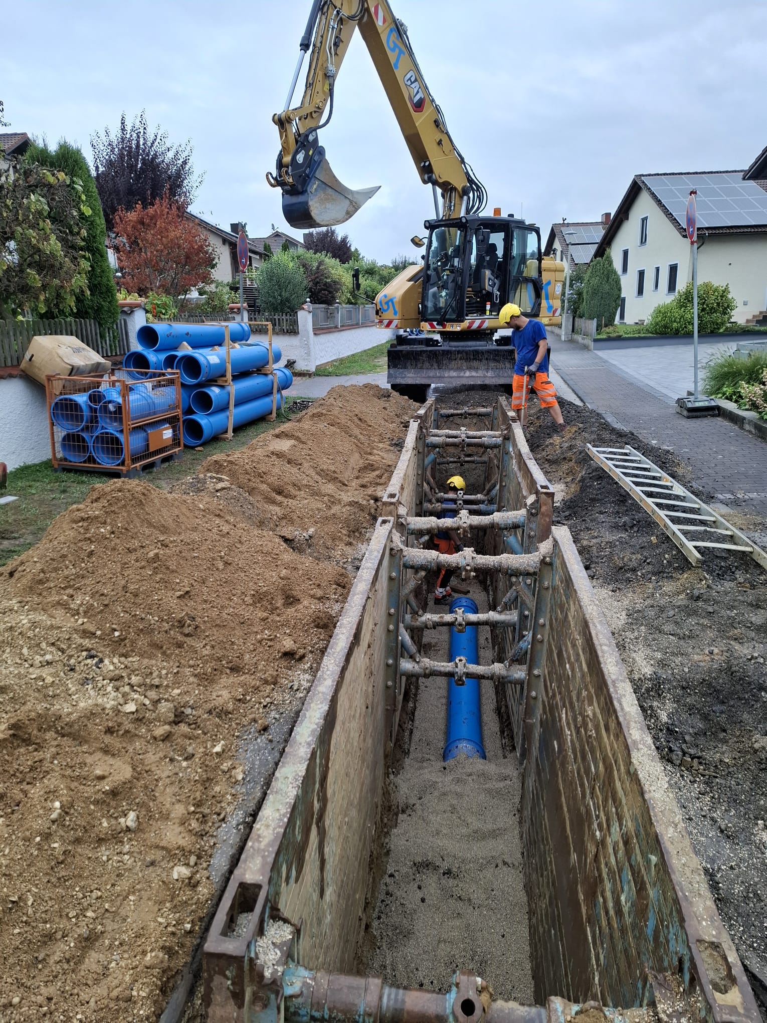 Regenwasserkanal und Glasfaserinfrastruktur Kirchdorf am Sonnenhang Bild 1