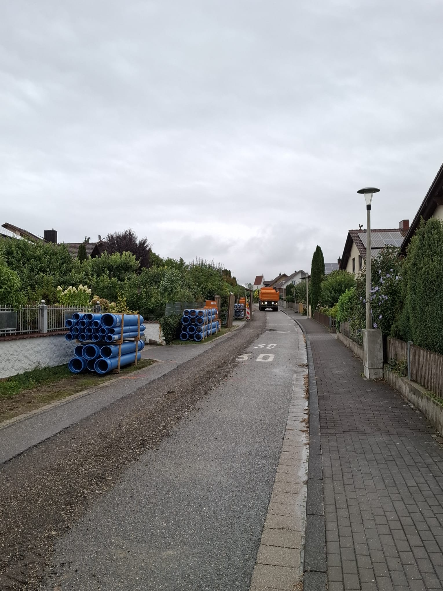 Regenwasserkanal und Glasfaserinfrastruktur Kirchdorf am Sonnenhang Bild 3